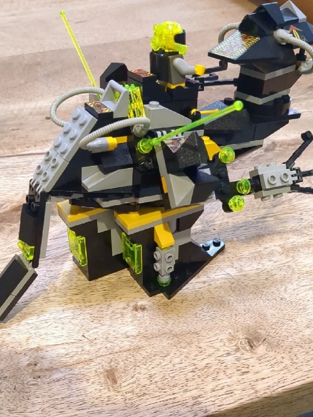 Lego 2152-1 Robo Raptor - All pieces included Yellow/ Black